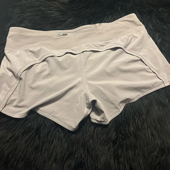 Lululemon Run Times || 4” - Picture 7 of 8